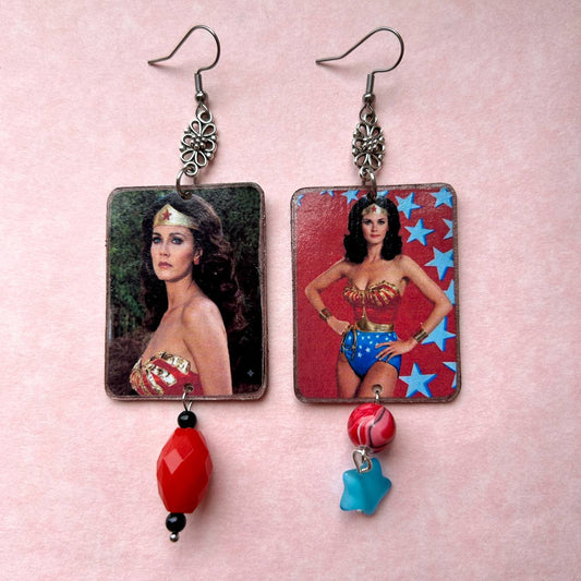 Orecchini film Wonder Woman anni 70